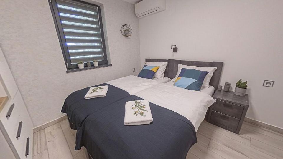 Meszes Apartman Kalocsa Zewnętrze zdjęcie