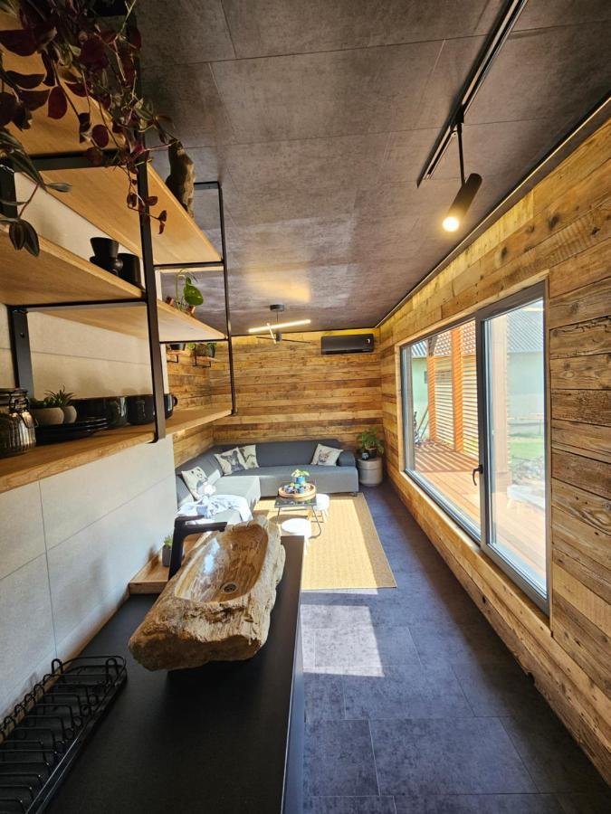 Meszes Apartman Kalocsa Zewnętrze zdjęcie